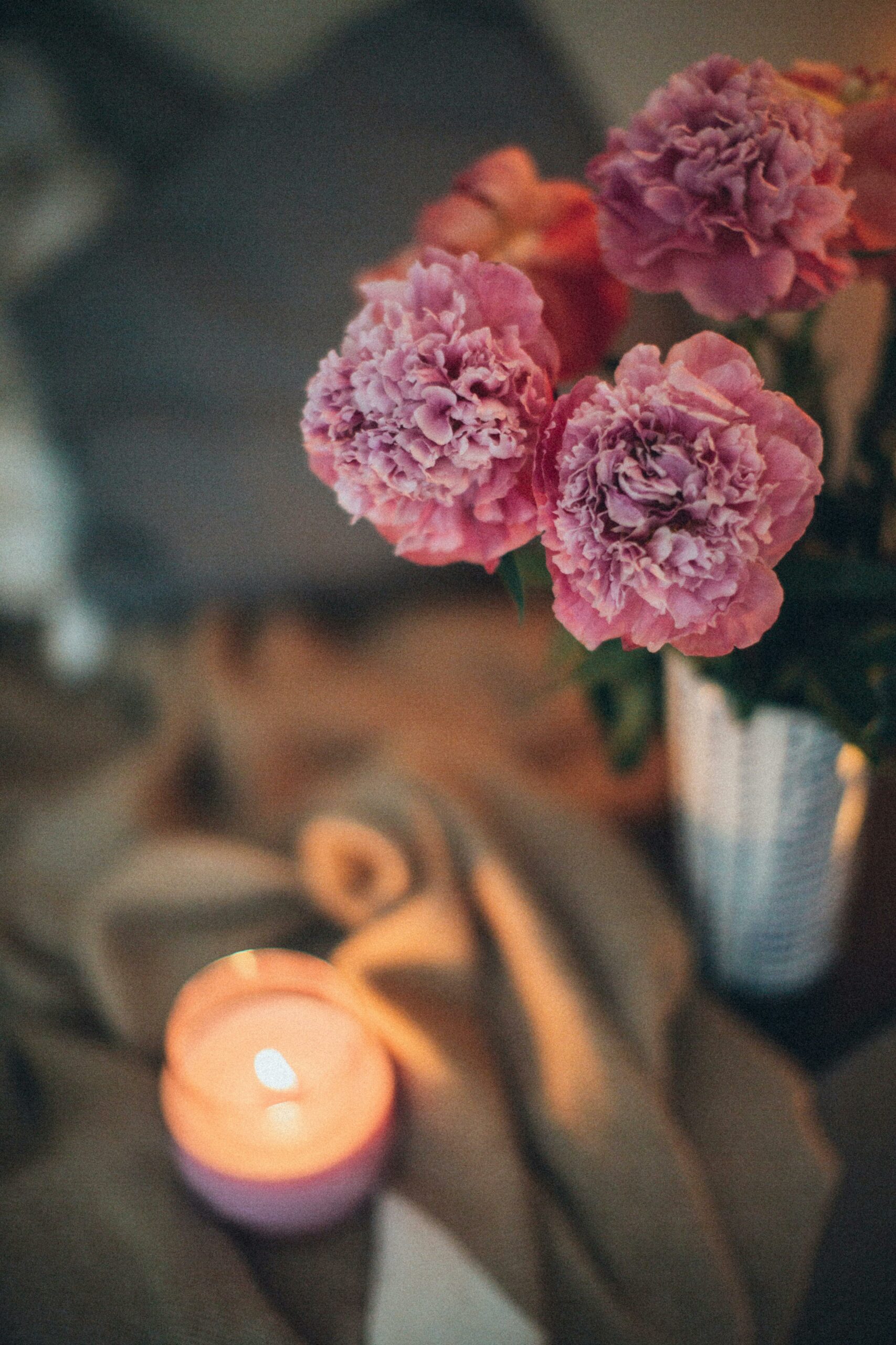 pexels-elina-sazonova-2705636